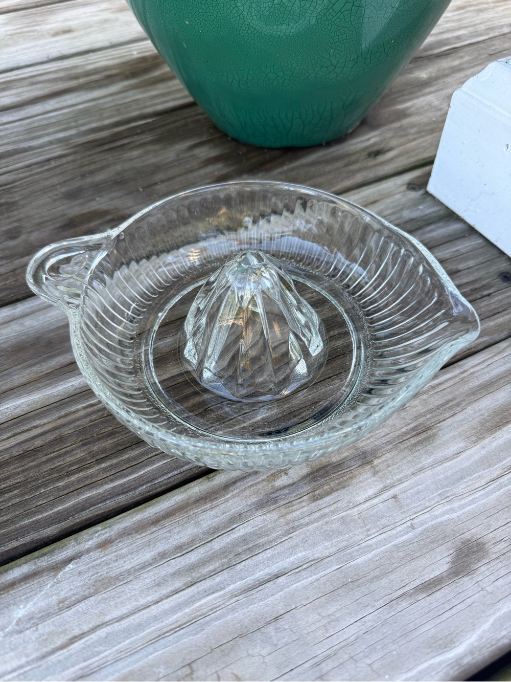 Vintage Pressed Glass Clear Juicer Orange Lemon Citrus Reamer W/ Handle Spout